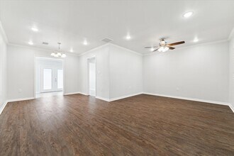 1514 Glen Oaks St in Houston, TX - Building Photo - Building Photo