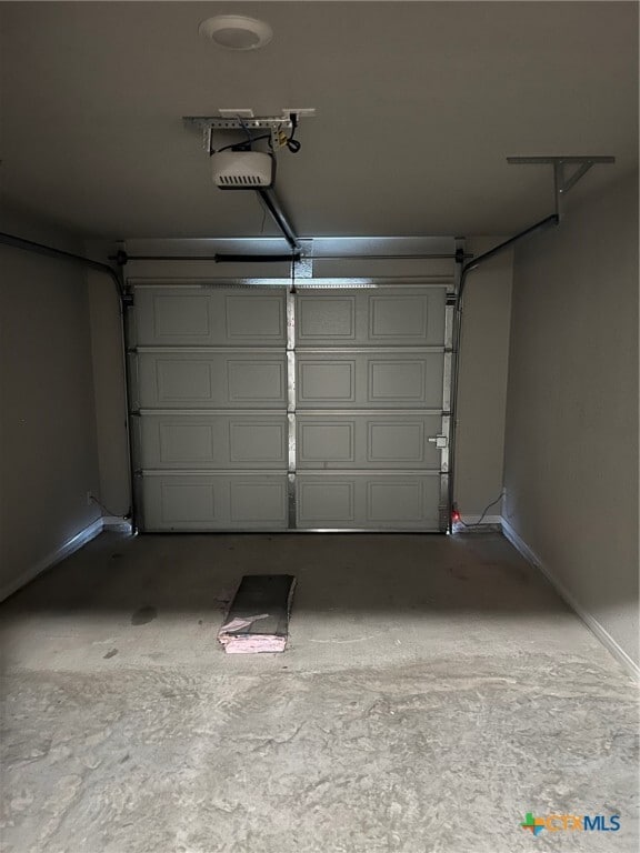 property at 117 E Valley Rd