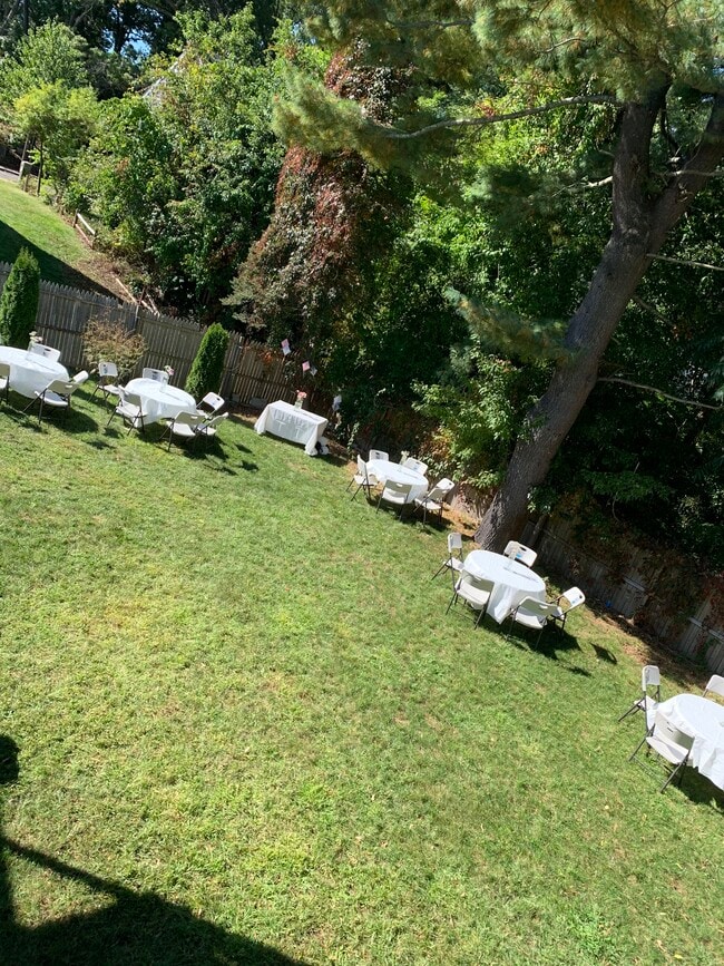 49 Hackensack Rd, Unit 1 in Chestnut Hill, MA - Building Photo - Building Photo