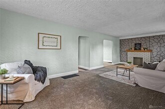 1641 S Smithville Rd in Dayton, OH - Building Photo - Building Photo