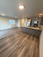 205 'J' St in Lebanon, OR - Building Photo - Building Photo