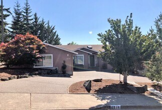 6019 Osprey Cir in Bremerton, WA - Building Photo - Building Photo