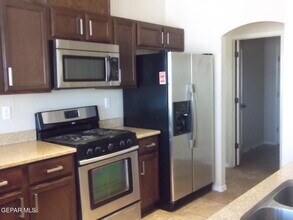 5823 Manchester Dr in Santa Teresa, NM - Building Photo - Building Photo