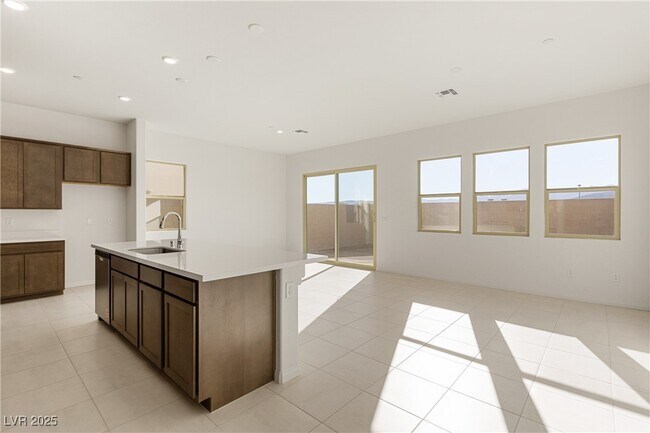 179 Marlette Crk Pl in Las Vegas, NV - Building Photo - Building Photo