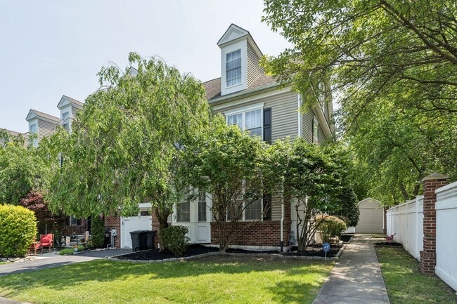 property at 3521 Reserve Dr