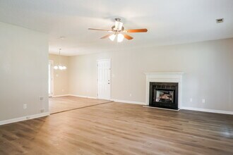 1509 Kempsey Cir in Fuquay Varina, NC - Building Photo - Building Photo