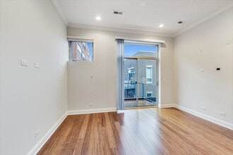 1247 W Madison St in Chicago, IL - Building Photo - Building Photo