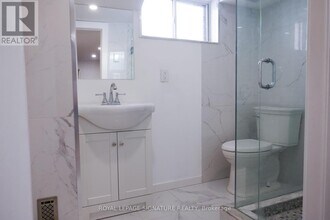 603 Annette St in Toronto, ON - Building Photo - Building Photo