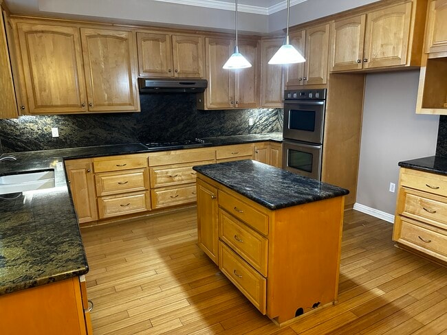 property at 5560 Buffalo Ave