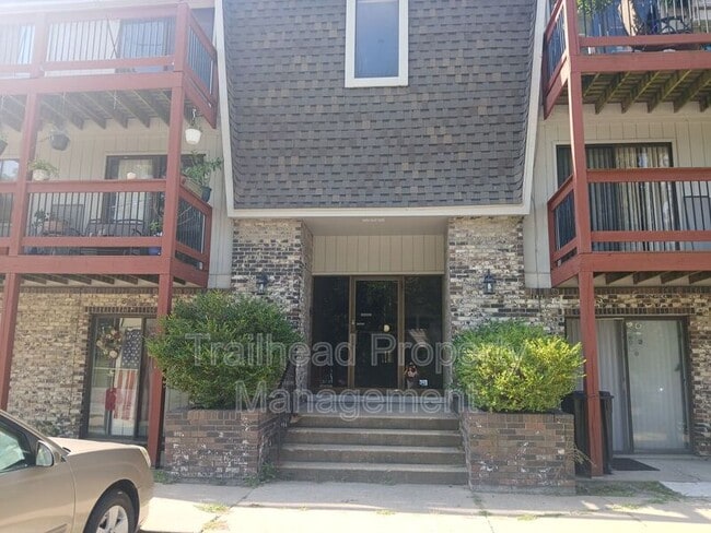 property at 324 W College St