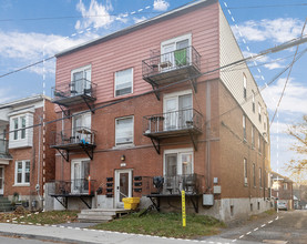 Carlyle Apartments in Ottawa, ON - Building Photo - Building Photo