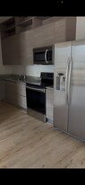 1629 NW 1st Pl, Unit A13 in Miami, FL - Building Photo