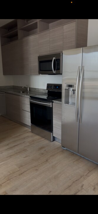 1629 NW 1st Pl, Unit A13 in Miami, FL - Building Photo