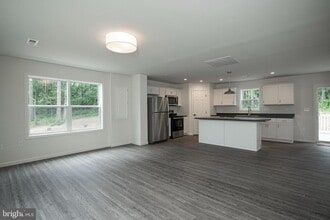 621 Port Providence Rd in Phoenixville, PA - Building Photo - Building Photo
