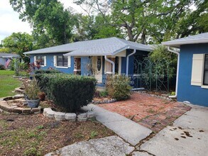 4311 S Thatcher Ave in Tampa, FL - Building Photo - Building Photo