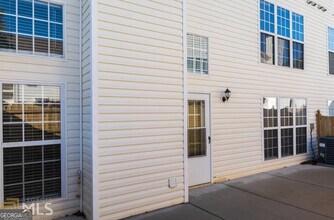 145 Courtyard Dr in Newnan, GA - Building Photo - Building Photo