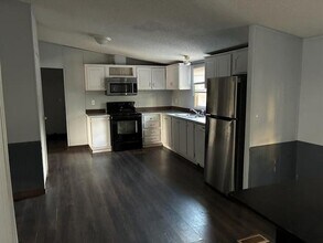 8516 Fm 3136 in Alvarado, TX - Building Photo - Building Photo