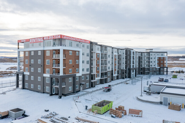 Lakeside at Yorkville in Calgary, AB - Building Photo - Building Photo