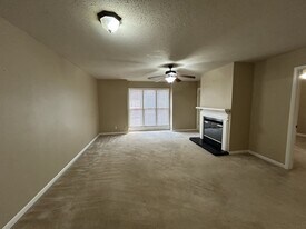 4969-4967 7 Pine Cir in Huntsville, AL - Building Photo