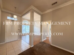 310 Iroquois Ln in Waxahachie, TX - Building Photo - Building Photo