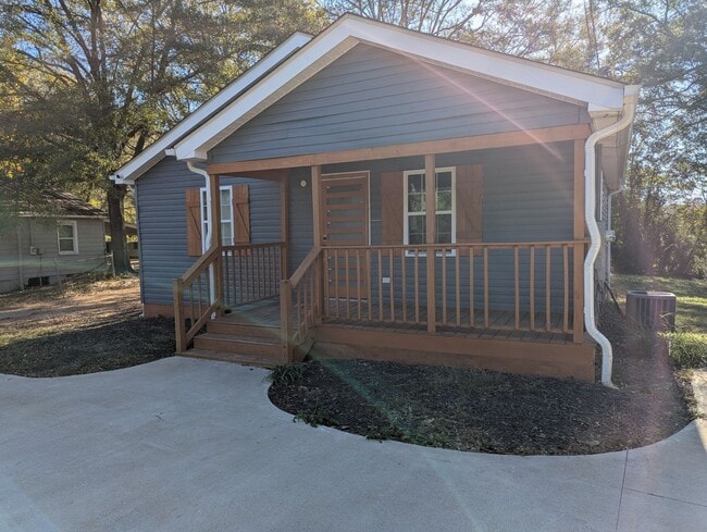 property at 112 Scott Hill St