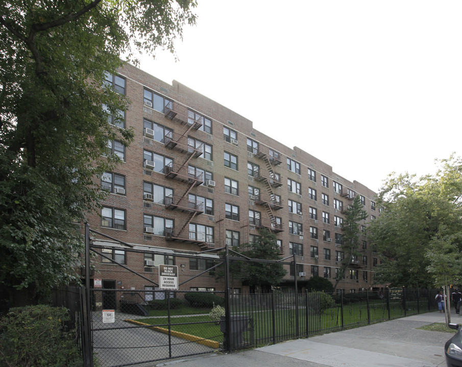 The Gentry Apartments in Brooklyn, NY - Foto de edificio