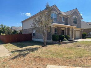 4106 Pasada Ln in Round Rock, TX - Foto de edificio - Building Photo