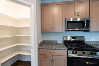 11513 Murano Dr in Austin, TX - Building Photo - Building Photo