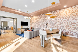 1800 Broadway in San Antonio, TX - Foto de edificio - Building Photo