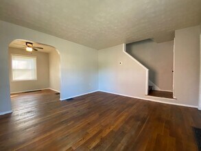 875 E McCreight Ave in Springfield, OH - Building Photo - Building Photo