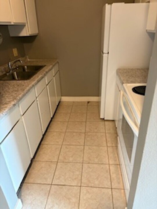 209 Estelle St in Dysart, IA - Building Photo