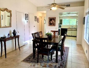 500 S Farrell Dr in Palm Springs, CA - Building Photo - Building Photo