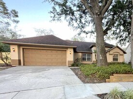 16103 Dowling Ct in Tampa, FL - Building Photo