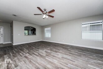 4991 Windbourne Way in St. Cloud, FL - Building Photo - Building Photo