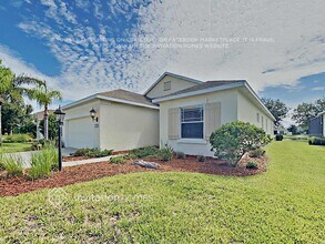 4919 Torrey Pines Run in Bradenton, FL - Building Photo - Building Photo