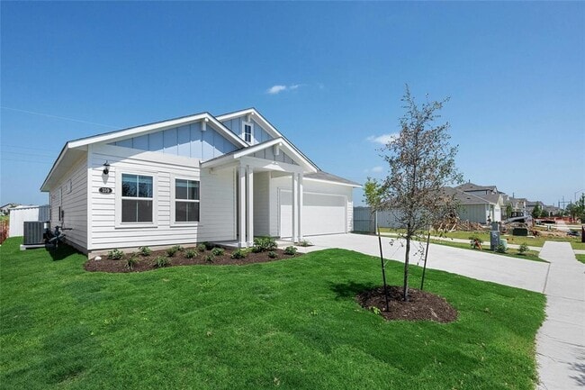 159 Chesterfield Dr in Kyle, TX - Foto de edificio - Building Photo