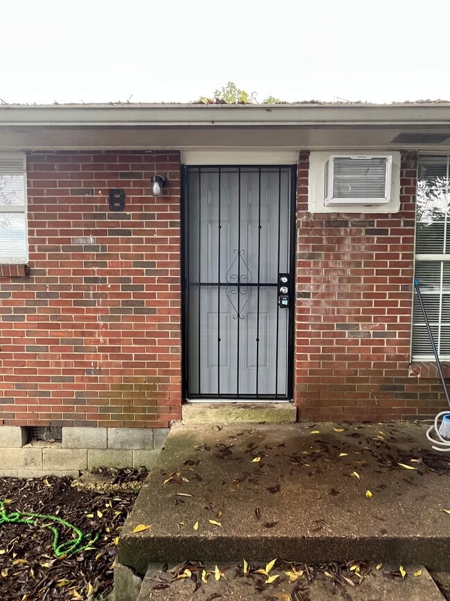 2437 Herman St, Unit B