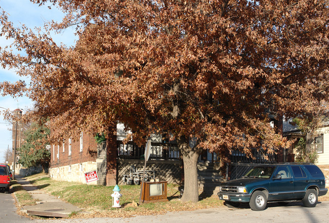 538 Tenny Ave in Kansas City, KS - Foto de edificio - Building Photo