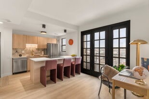 The Harper (Formerly The Leonardo) in St. Louis, MO - Building Photo