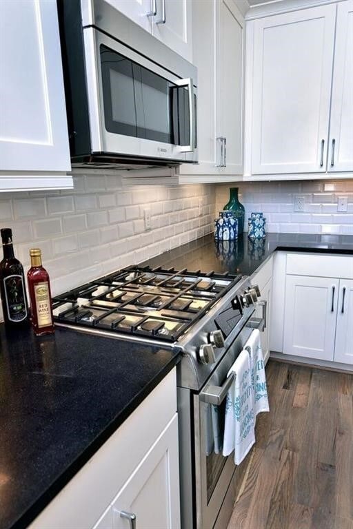 property at 5817 E Post Oak Ln