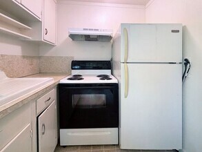 1945 Lawrence St in Eugene, OR - Building Photo - Building Photo