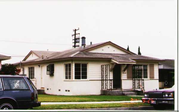 3424-3426 San Luis St in Ventura, CA - Building Photo - Building Photo