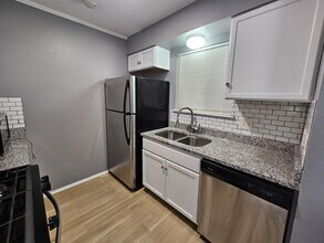 2708 Windswept Cove in Austin, TX - Building Photo - Building Photo