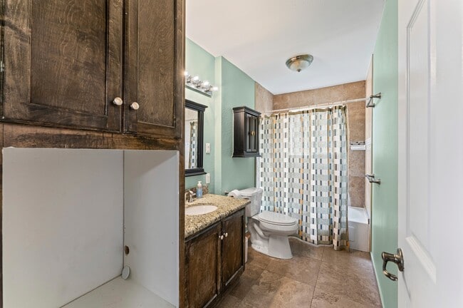 2515 Shakespeare St in Houston, TX - Building Photo - Building Photo