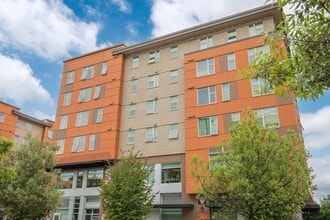 El Centro Plaza Roberto Maestas in Seattle, WA - Building Photo - Building Photo