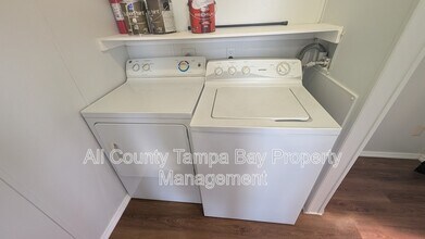 3753 Oakwood Dr in Wesley Chapel, FL - Building Photo - Building Photo