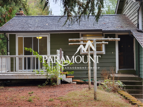 21582 WA-3 in Belfair, WA - Building Photo - Building Photo