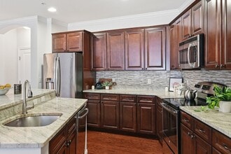 855 Main St in Woburn, MA - Building Photo - Building Photo