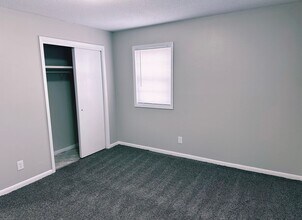 Eisenhower Apartments in Junction City, KS - Building Photo - Interior Photo