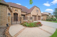 27 Lake Reverie Pl in Tomball, TX - Foto de edificio - Building Photo